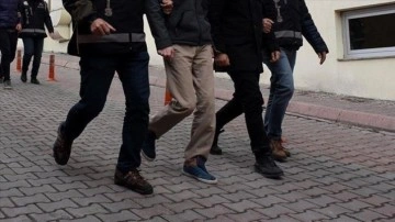 Adana'da 'Şirinler' çetesine operasyon: 15 gözaltı
