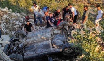 Adıyaman-Gaziantep karayolunda trafik kazası: 2 ölü, 6 yaralı