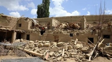 Afganistan ve Pakistan'ı vuran depremde can kaybı 19'a yükseldi