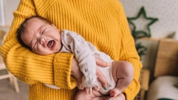 Ağlayan Bir Bebeği Sakinleştirmenin En İyi Yolu Nedir?