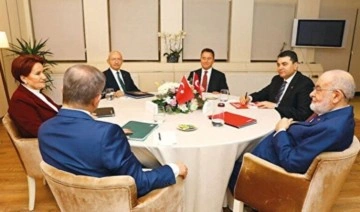 Ahmet Davutoğlu'ndan cumhurbaşkanı adaylığı açıklaması: 'Yılbaşından önce aday ismi zikred