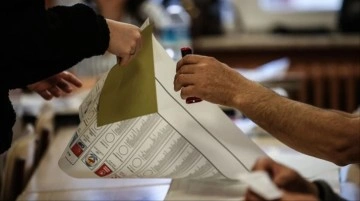 AK Parti'den sandıkların açılmasına dakikalar kala açıklanan seçim anketine tepki