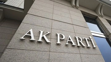 AK Parti'li kadın milletvekilleri genel merkezde bir araya geldi