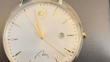 AK Partili vekillere Cumhurbaşkanlığı logolu saat hediye edildi mi?