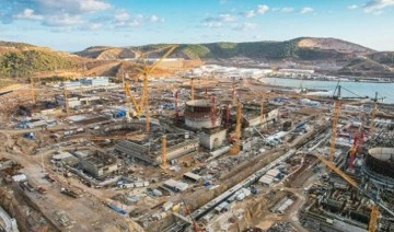 Akkuyu Nükleer Santrali inşaatında 7 bin Türk çalışanın şantiyeye girişini yasaklayan yazı