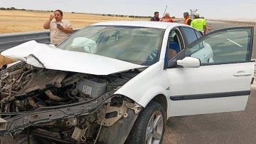 Aksaray'da feci kaza! Otomobil ve minibüs çarpıştı 7 kişi ölümden döndü