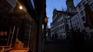 Almanya enerji tasarrufu amacıyla gece ışıklandırmalarını kapattı