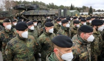 Almanya Savunma Bakanı Pistorius, savunma alanına daha fazla yatırım çağrısı yaptı