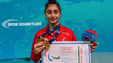 Altın madalyalı milli sporcu Ebru Acer, Cumhurbaşkanı Erdoğan ile maç yapacak