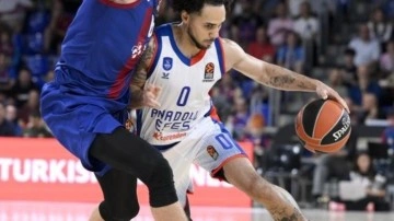 Anadolu Efes EuroLeague'e yenilgiyle başladı