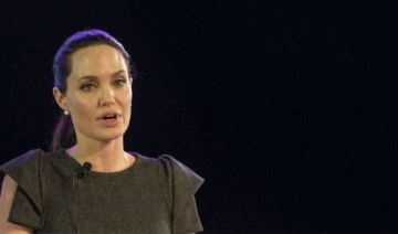 Angelina Jolie Hollywood'a veda ediyor