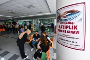 Ankara Büyükşehir Belediyesi, katiplik sınavlarına hazırlananlar için deneme sınavı düzenledi