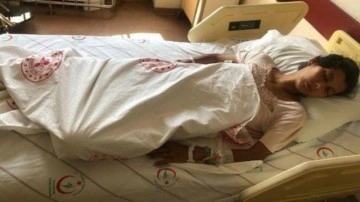 Anne karnındaki bebek bıçaklı saldırıda hayatını kaybetti