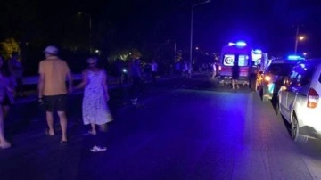 Antalya'da otomobilin çarptığı 3 kadın öldü