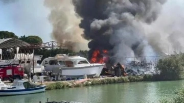 Antalya'daki orman yangın teknelere sıçradı