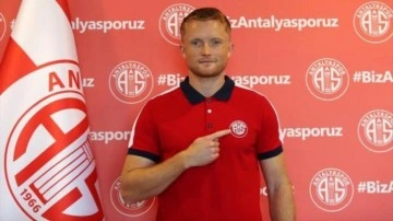 Antalyaspor, Sam Larsson'u transfer etti