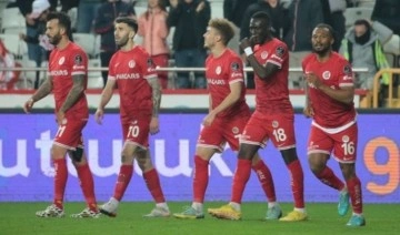 Antalyaspor'da Beşiktaş maçı öncesi 18 eksik