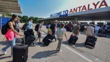 Antalya'ya gelen turist sayısı 9 milyonu geçti