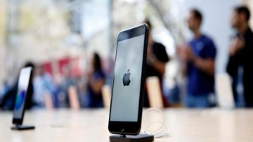 Apple, düşük iPhone 14 sevkiyatı konusunda uyardı