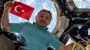 Astronot Alper Gezeravc��'nın dönüş yolculuğu ertelendi