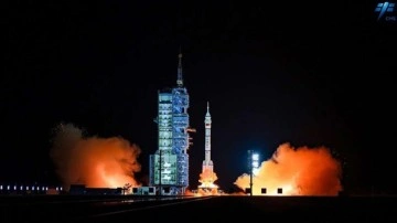 Ay'a insan gönderecekler... Çin, uzay aracının tamamlanma tarihini açıkladı!