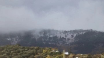 Aydın’da Madran Dağı’na yılın ilk karı düştü