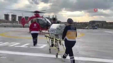 Bakan Koca paylaştı... Etlik Şehir Hastanesine ambulans helikopterle ilk hasta transferi