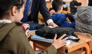 Bakan Özer: 'Deprem bölgesinden 202 bin 817 öğrenci nakledildi'