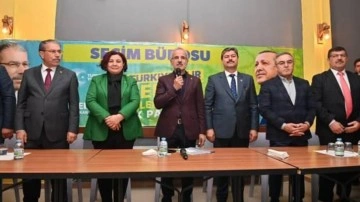 Bakan Uraloğlu, AK Parti Seçim İrtibat Bürosunu ziyaret etti