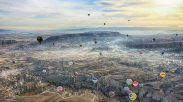 Bakan Uraloğlu: Türkiye sıcak hava balonculuğunda zirvede