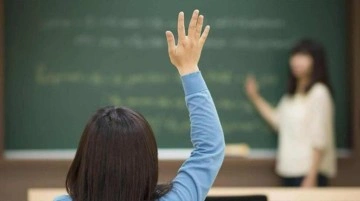 Bakanlık Öğretmenlik Kariyer Sınavı'nın ertelendiği iddialarını yalanladı