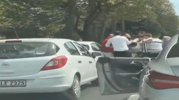 Bakırköy'de trafiği yavaşlatan maganda konvoycular tepki gösteren vatandaşı darp etti!