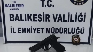 Balıkesir'de aranan 64 şahsa gözaltı