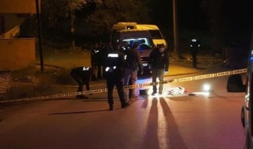 Balıkesir'de dehşet: Boşandığı erkek tarafından sokakta başından vuruldu