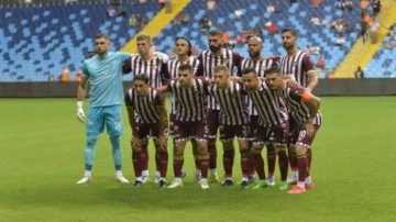 Bandırmaspor'da 4 futbolcuyla yollar ayrılıyor