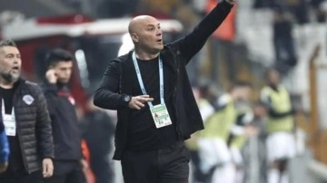 Bandırmaspor'un yeni teknik direktörü açıklandı