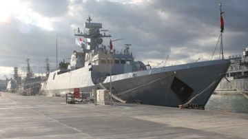 Bangladeş savaş gemisi Mersin’de onarılacak!