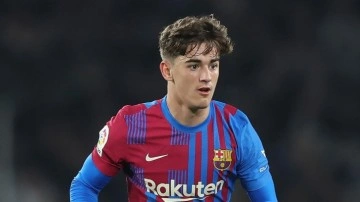 Barcelona'nın genç yıldızı Gavi, transfer iddialarına noktayı koydu