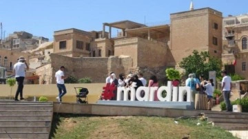 Bayram tatilinde turistler Mardin'e akın etti