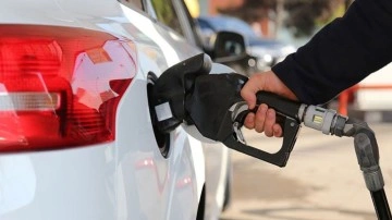 Benzin ve motorine zam geldi mi? 15 Ağustos 2022 güncel benzin ve motorin fiyatları...