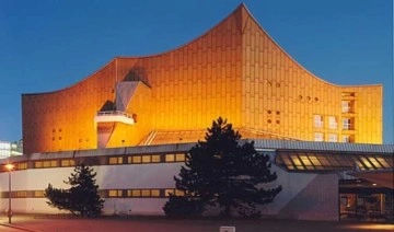 Berlin Filarmoni'de, Türkiye'deki depremzedeler yararına yarın klasik müzik konseri verile