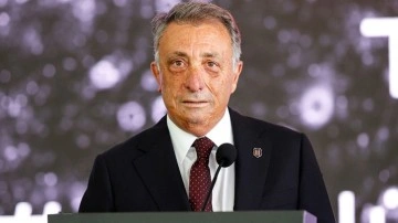 Beşiktaş Başkanı Ahmet Nur Çebi, gözünü çifte kupaya dikti