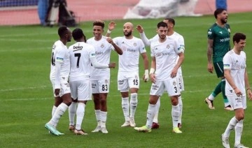 Beşiktaş ve Giresunspor'dan 8 gollü prova