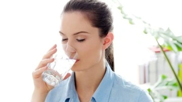 Böbrek sağlığı için ‘bol su tüketimi’ uyarısı