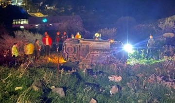 Bodrum'da otomobil, şarampole yuvarlandı: 2 yaralı