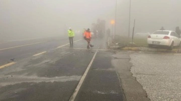 Bolu Dağı’nda sis nedeniyle 3 araç birbirine çarptı: 1 yaralı!