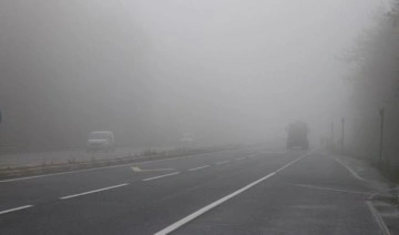 Bolu Dağı’nda yoğun sis... Görüş mesafesi 30 metreye kadar düştü