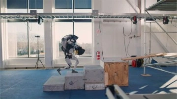 Boston Dynamics'in İnsansı Robotu Atlas'ın Yeni Yetenekleri