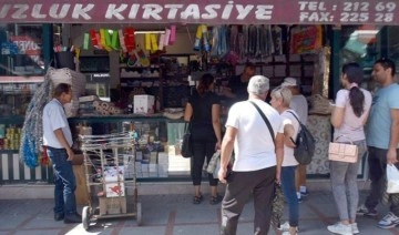 Bulgarlar, okul alışverişini de Edirne'den yapıyor: 'Çanta, klasör, kalem, hepsini veriyor