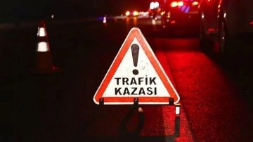 Burdur'da acı kaza! Takla atıp kayalıklara çakıldı: 2 ölü, 3 yaralı